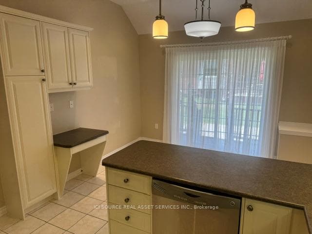 19 Leland Lane photo 8