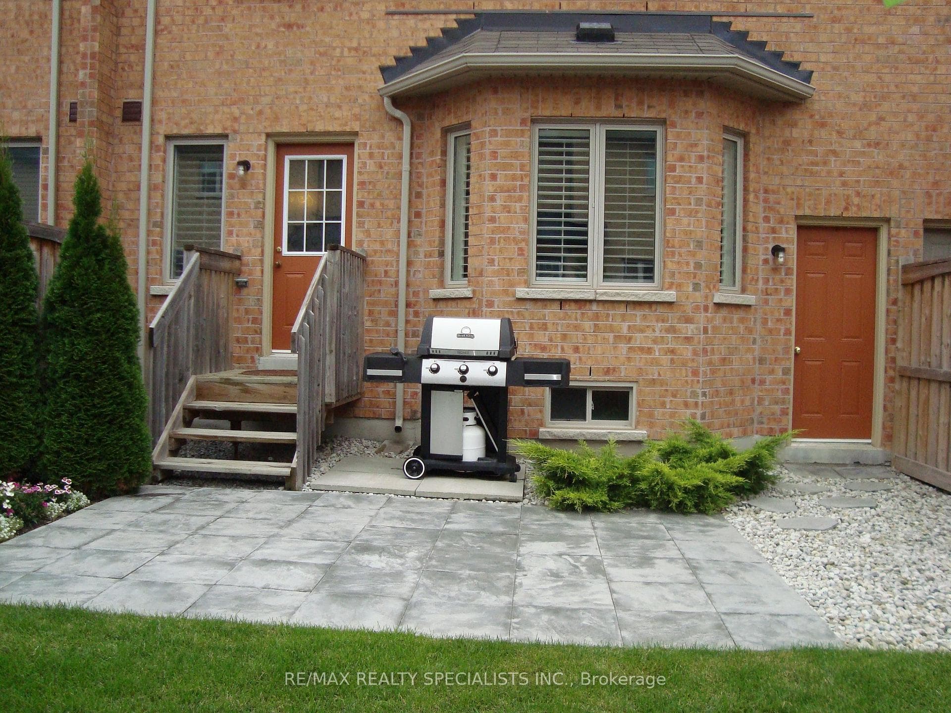 129 Lavery Heights photo 28