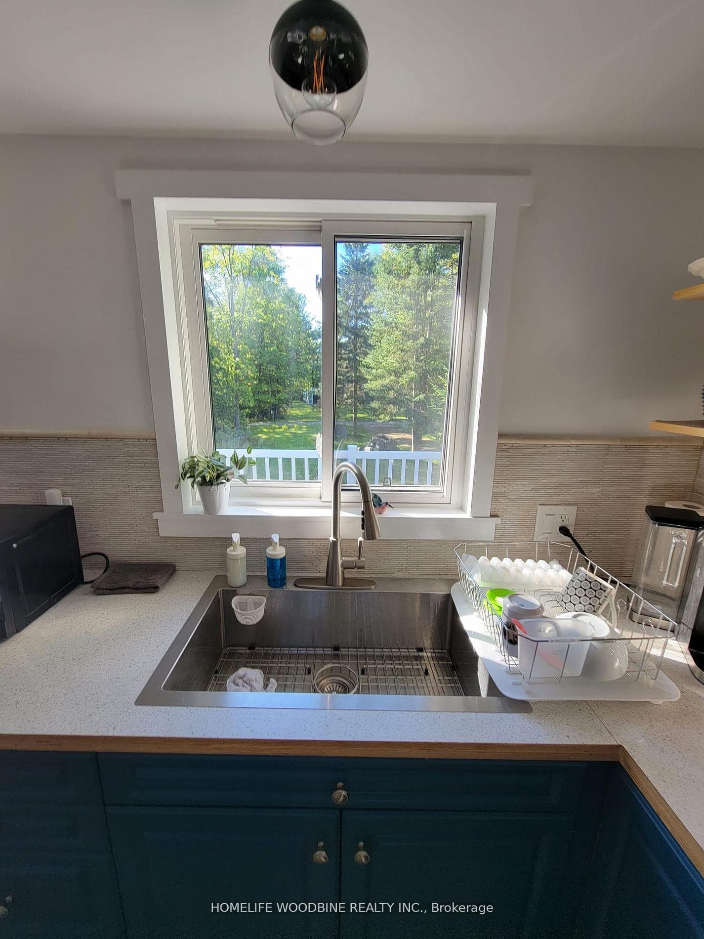 1070 Providence Drive photo 5