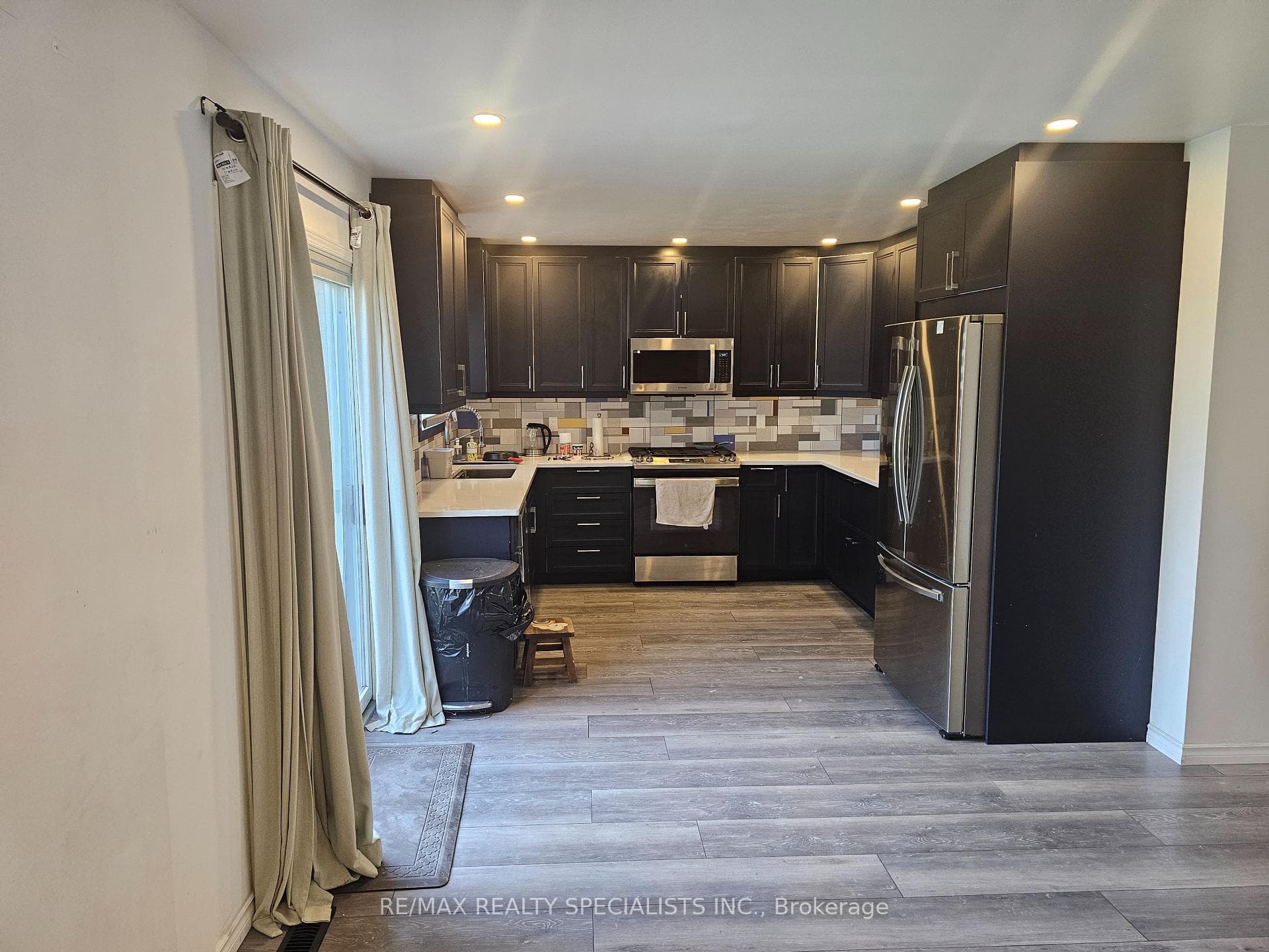 283 Delancey Boulevard photo 6