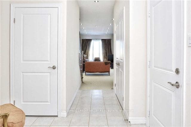 7 Lakelawn Road Unit 11 photo 12