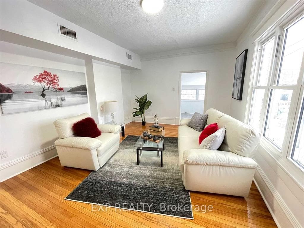 229 Locke Street Unit Upper photo 4