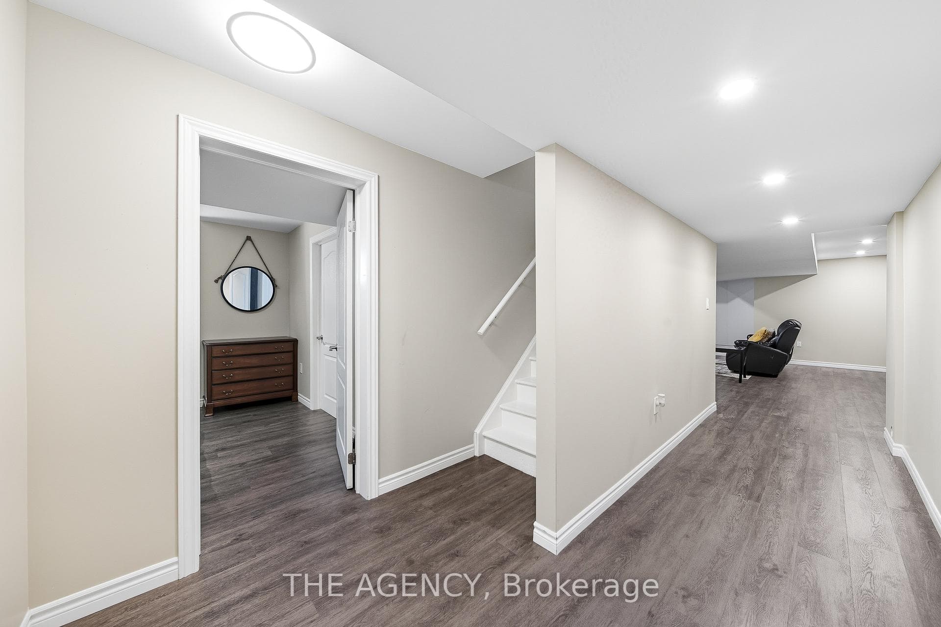 109 Albert Street photo 24