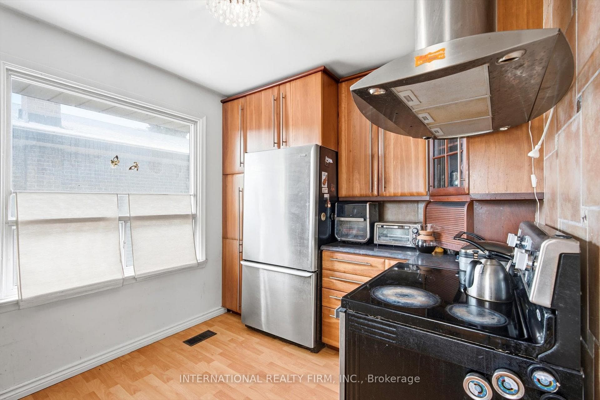 84 Hadrian Drive photo 11