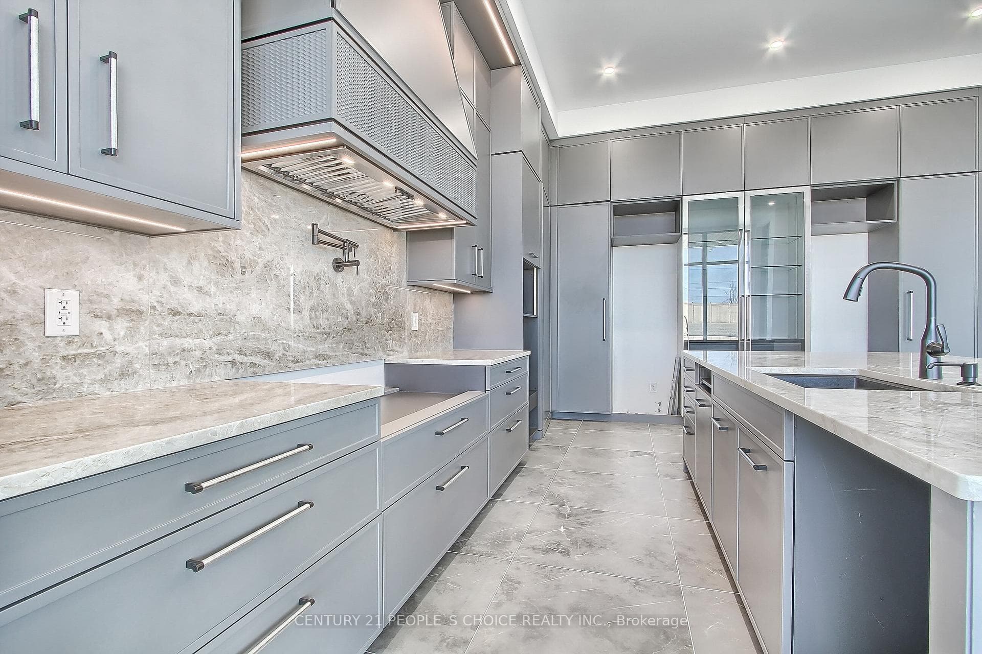 22 Sugarbush Court photo 14