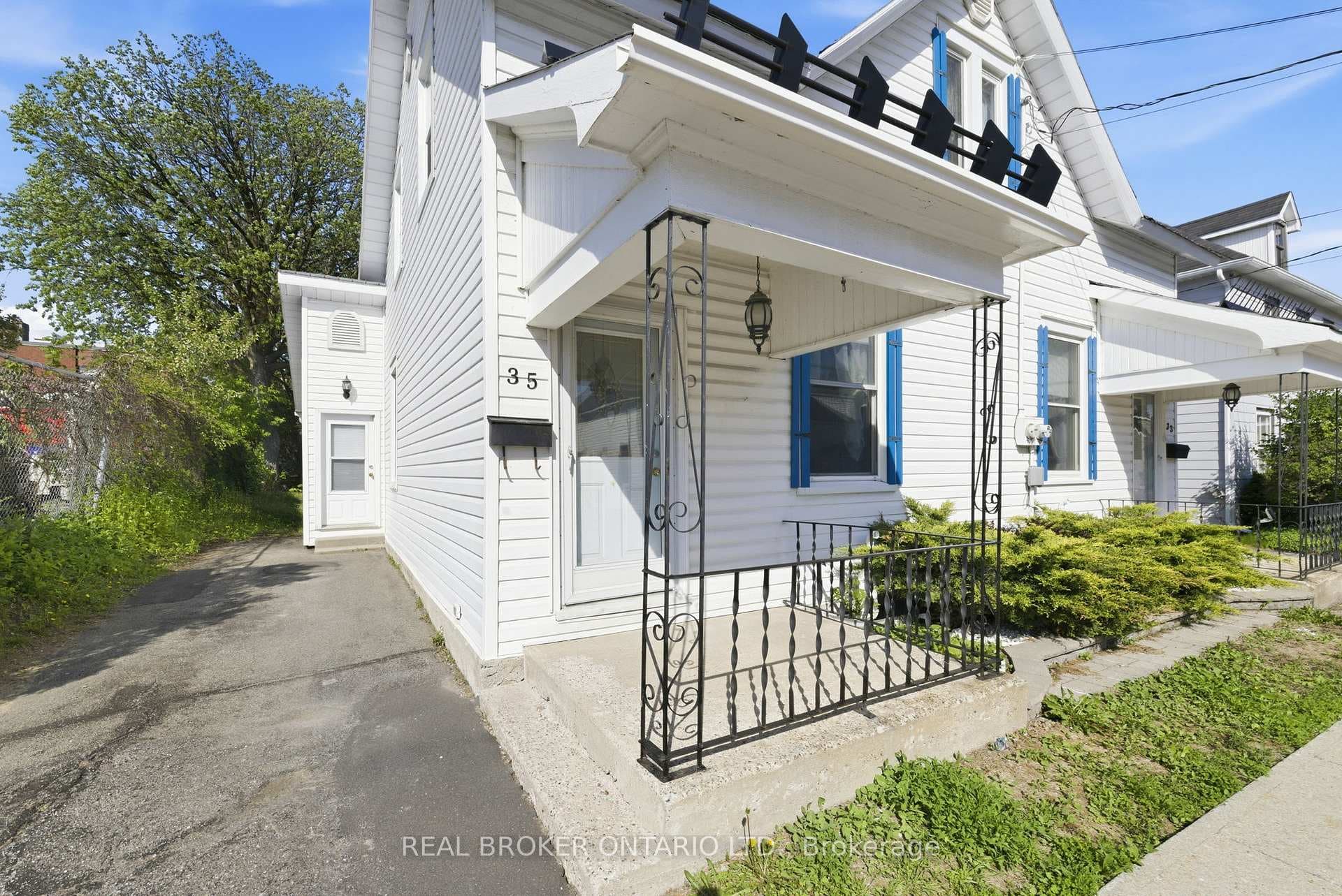 35 Victoria Street photo 3