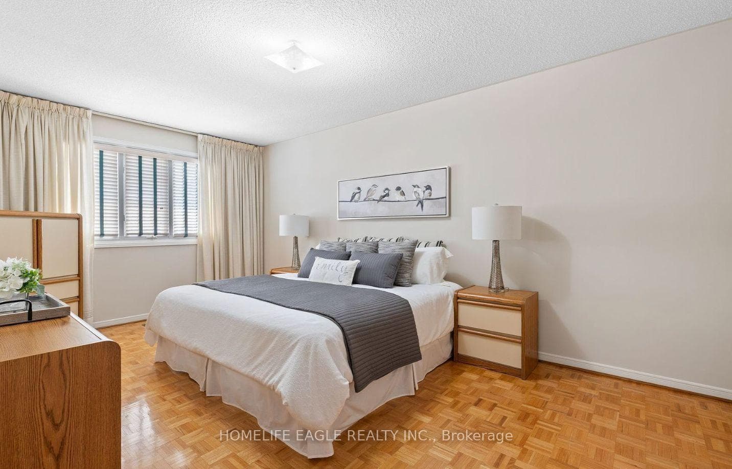 263 Clover Leaf Street photo 13