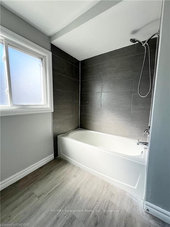 270 MONTMORENCY Drive Unit 408 photo 14