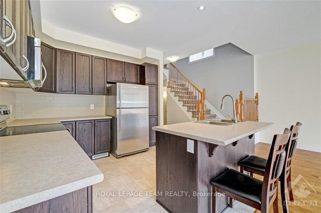245 VIA SAN MARINO Street photo 5