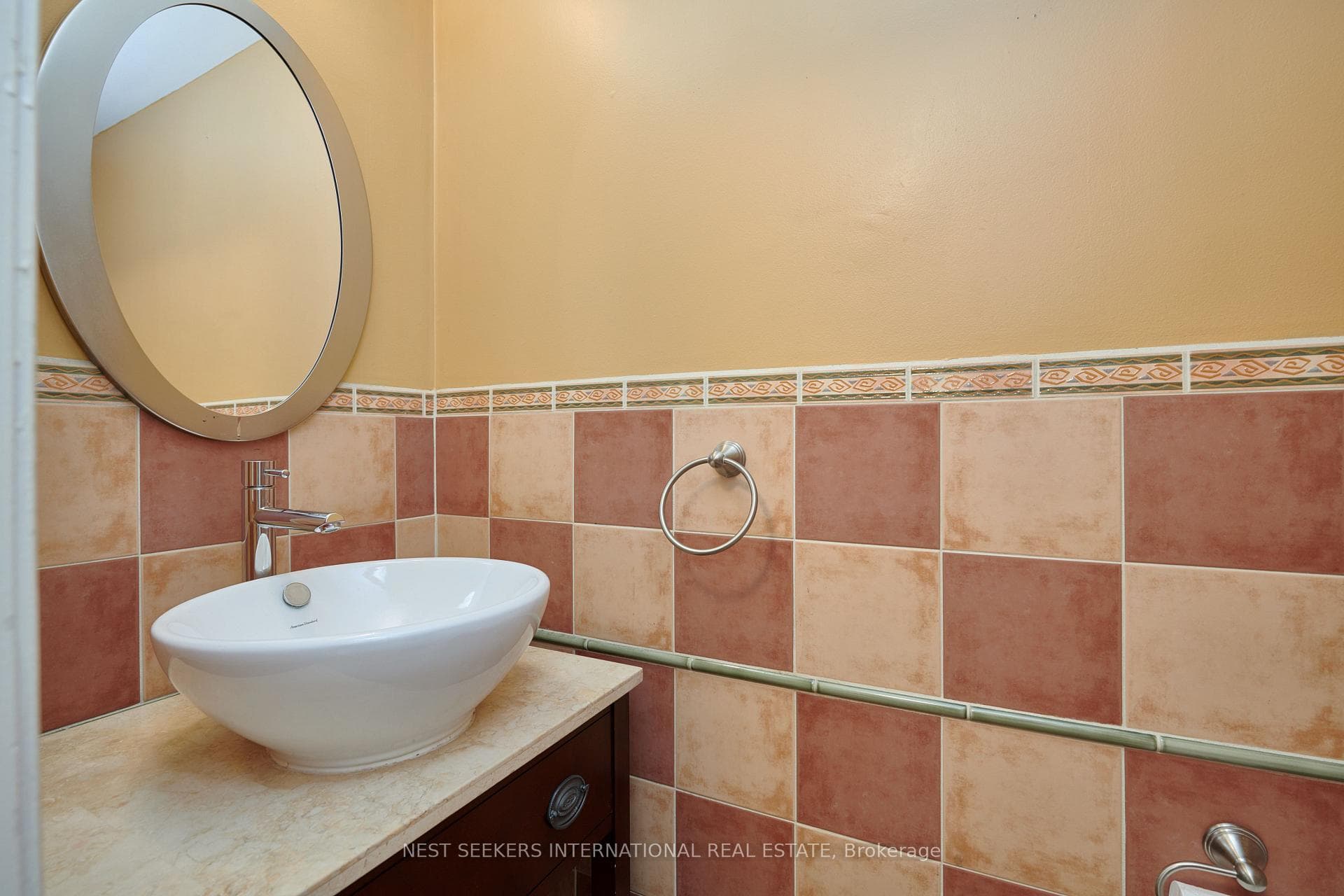 42 Montserrand Street photo 10