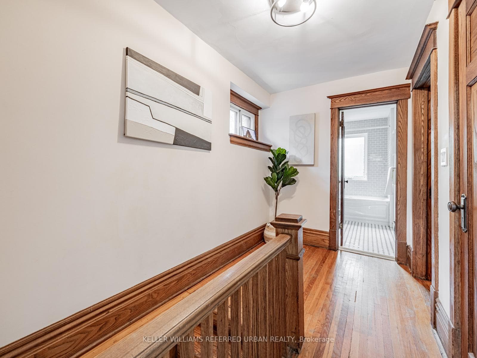 155 Pinewood Avenue photo 29