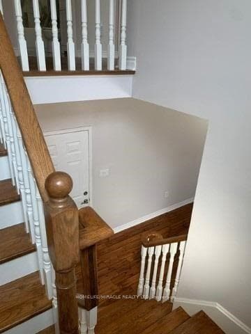 37 Mount Pleasant Avenue Unit Upper photo 17