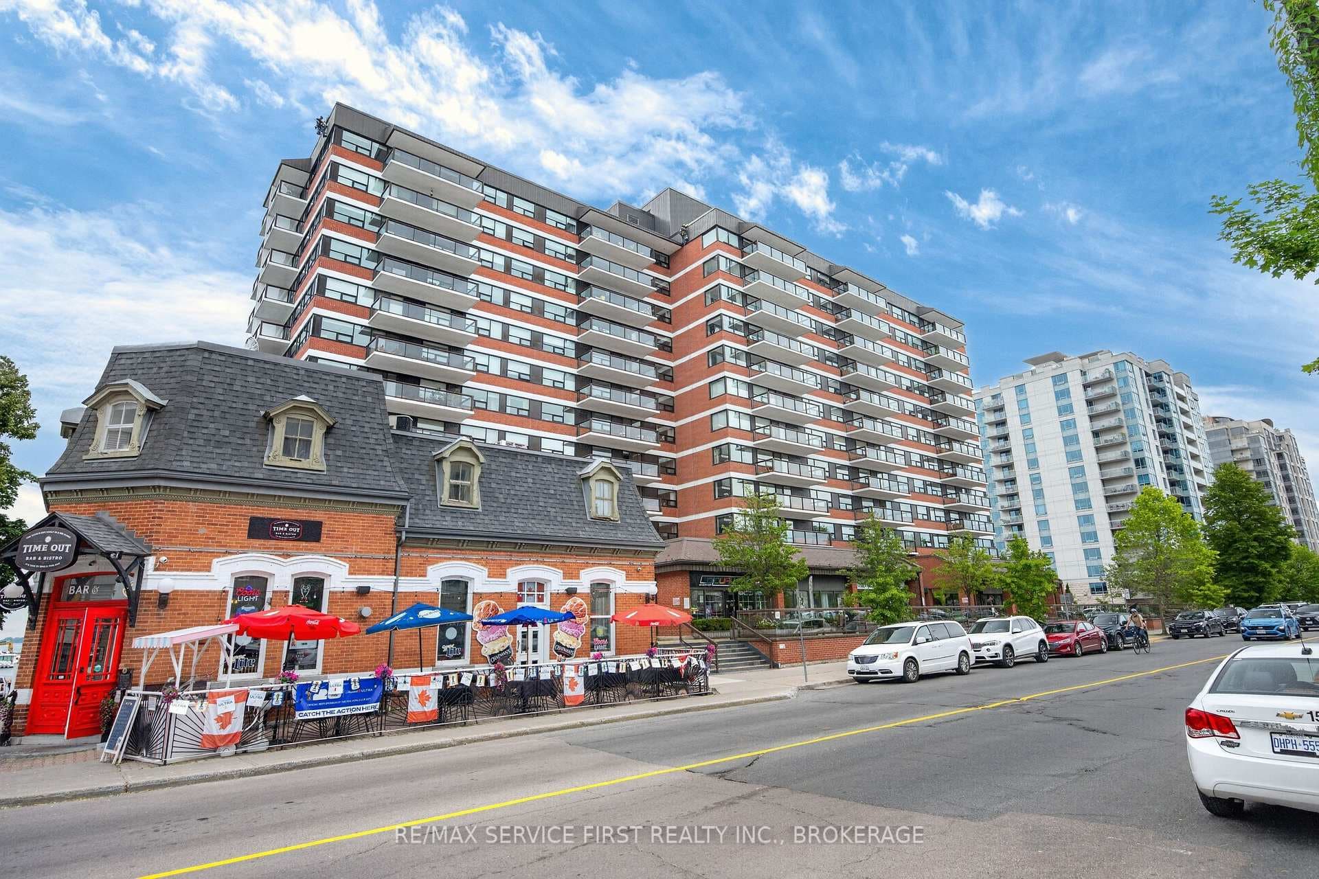 165 Ontario Street Unit 509 photo 3