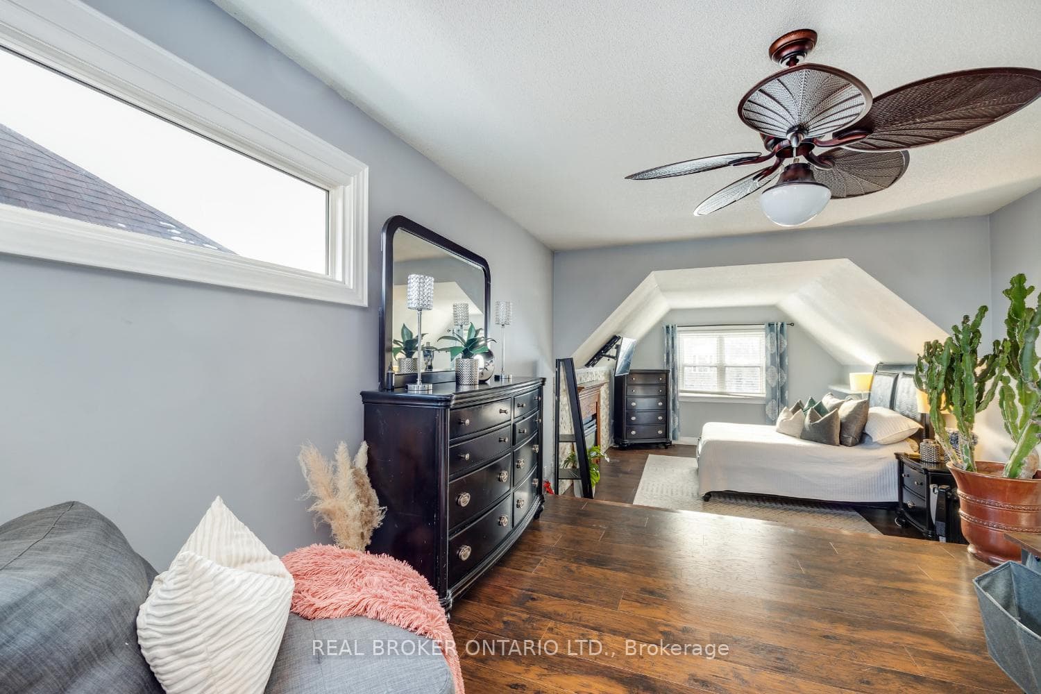 28 Fairmeadow Place photo 16