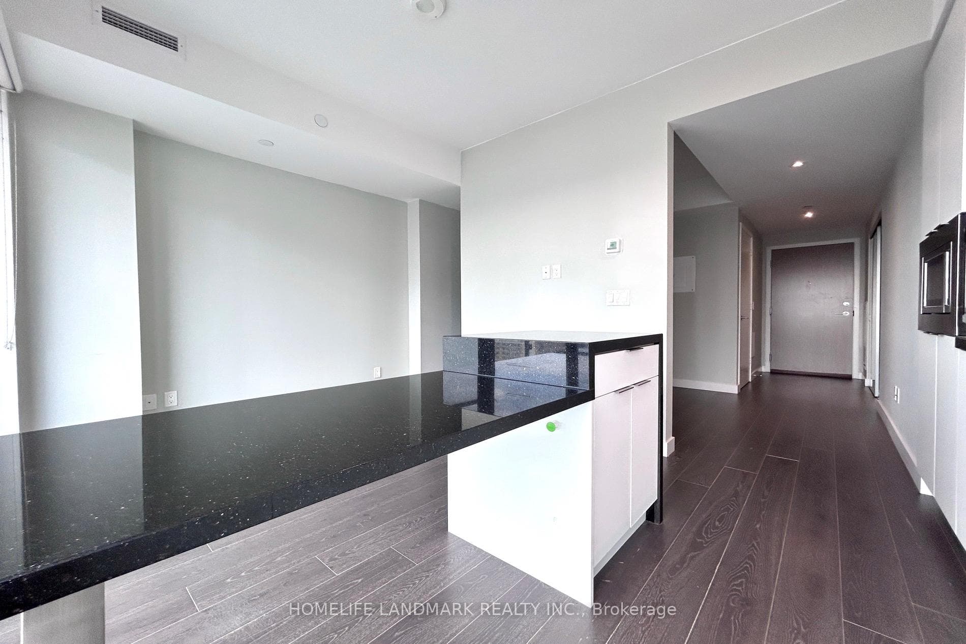215 Queen Street Unit 1603 photo 10