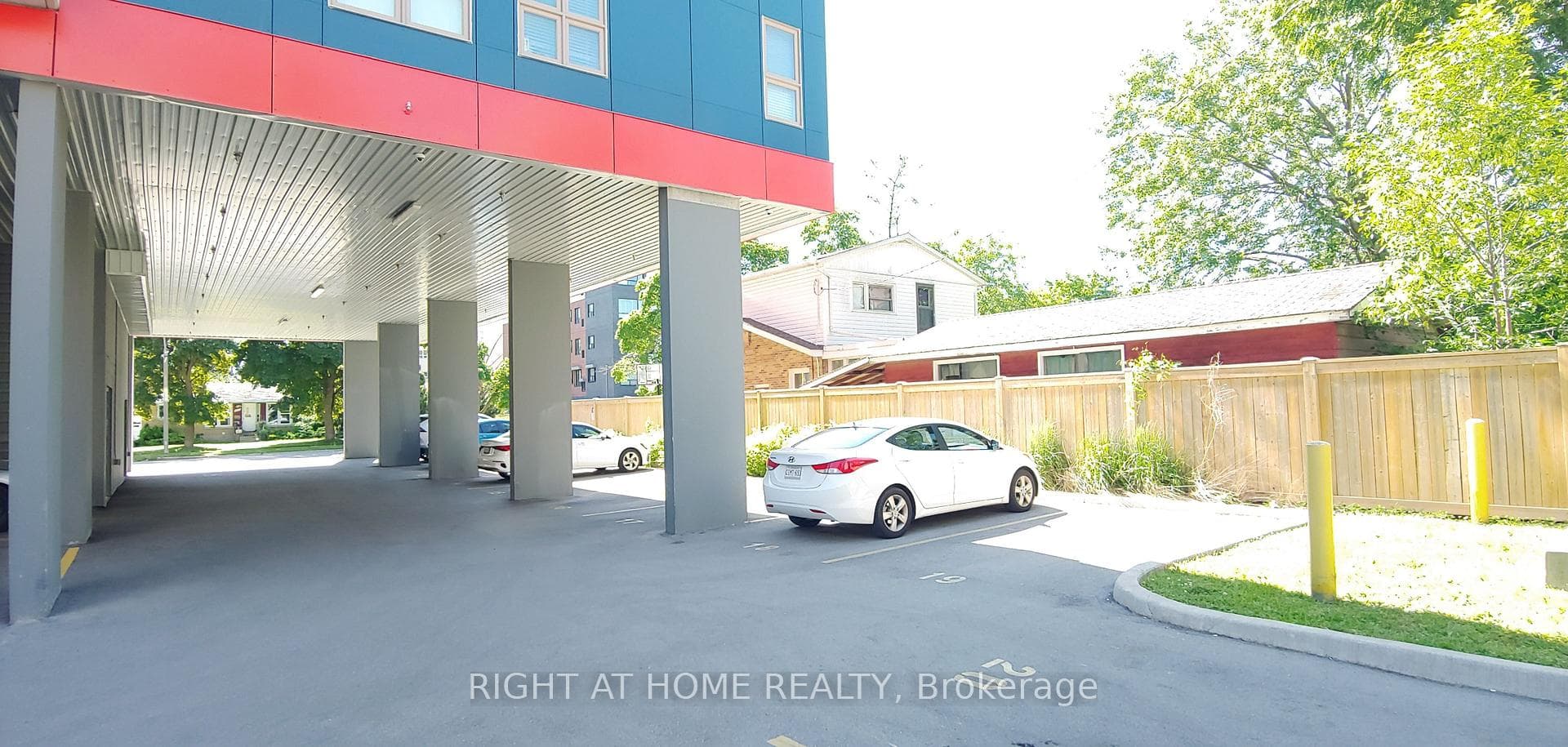 258C Sunview Street Unit 325 photo 18