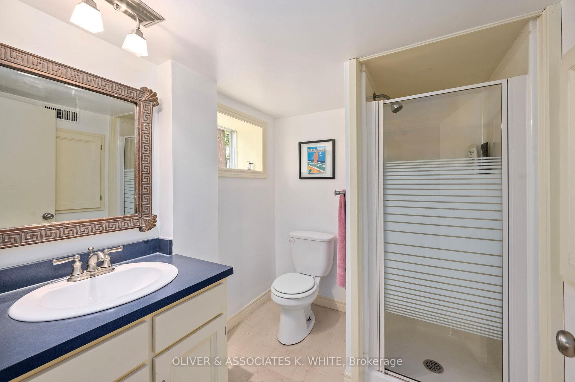 402 Edith Cavell Boulevard photo 25