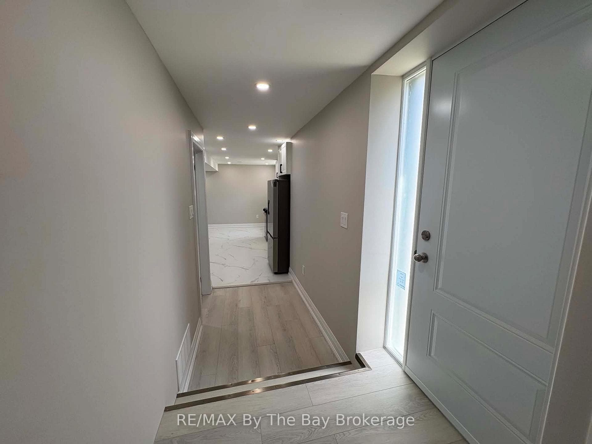 218 Mapleside Drive Unit Lower Unit photo 2