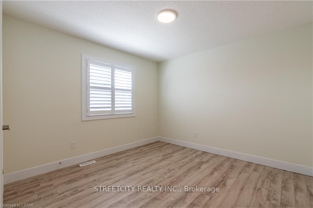1511 DYLAN Street photo 22
