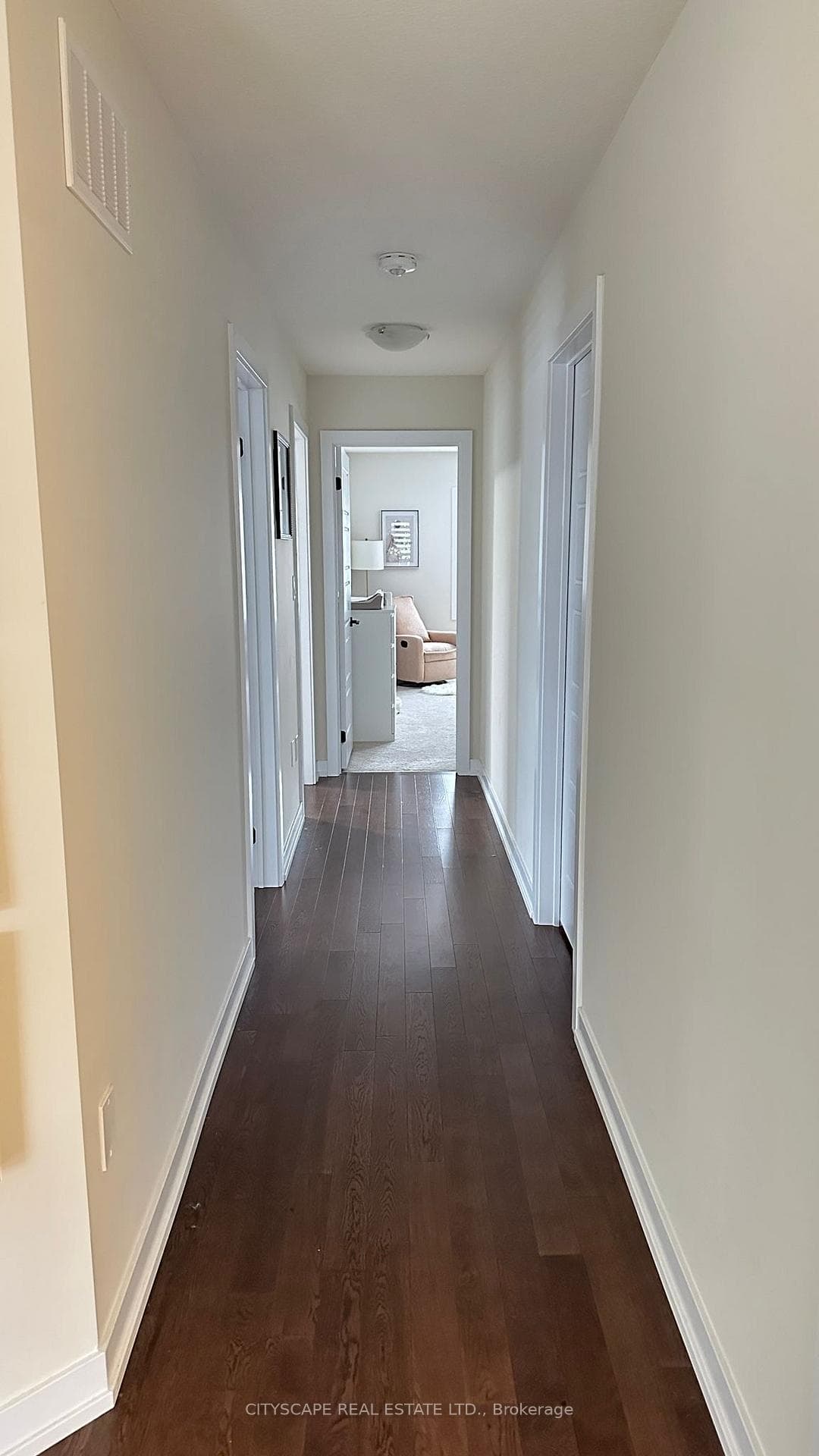 7 Wintergreen Crescent photo 12