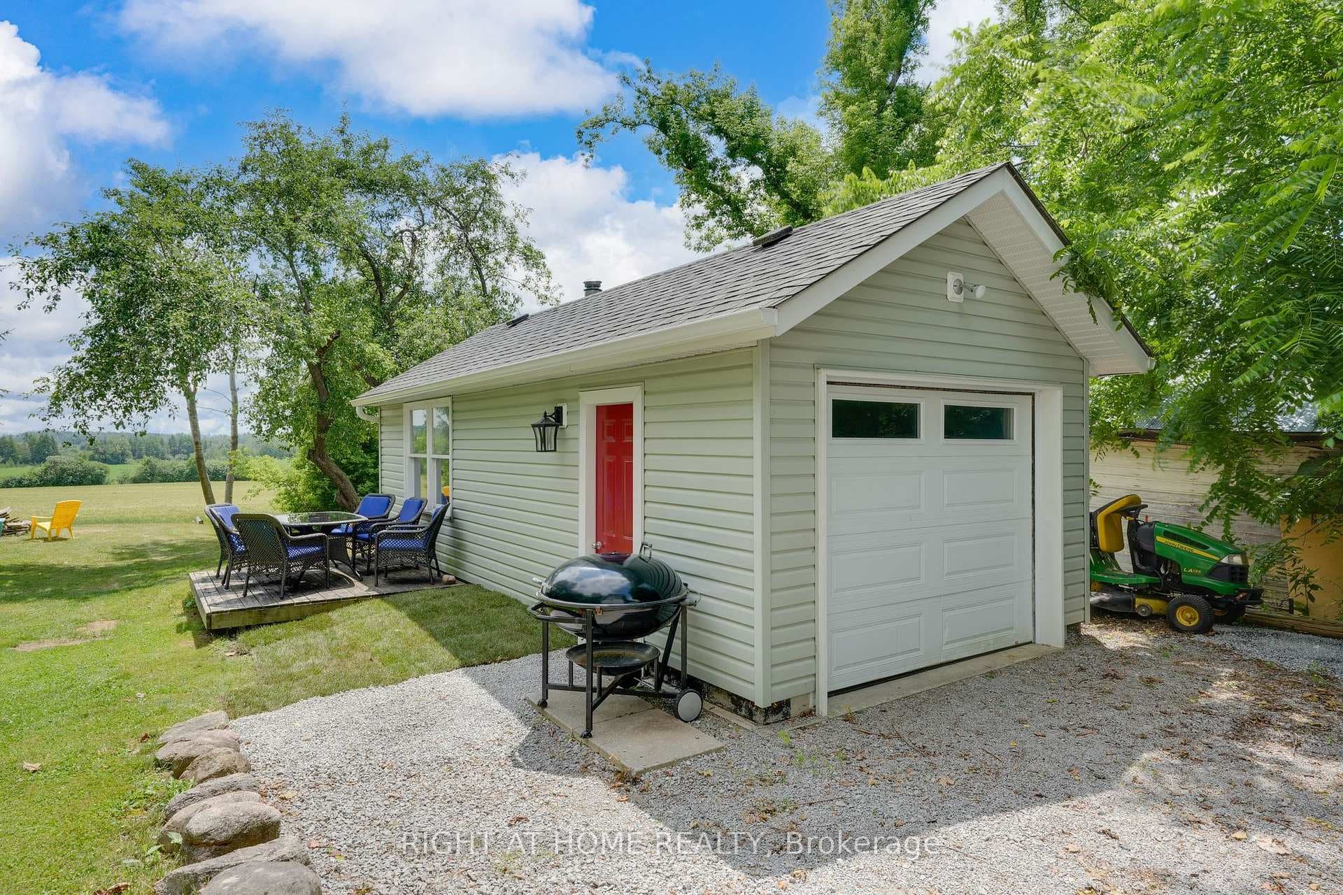 123 John Street photo 33