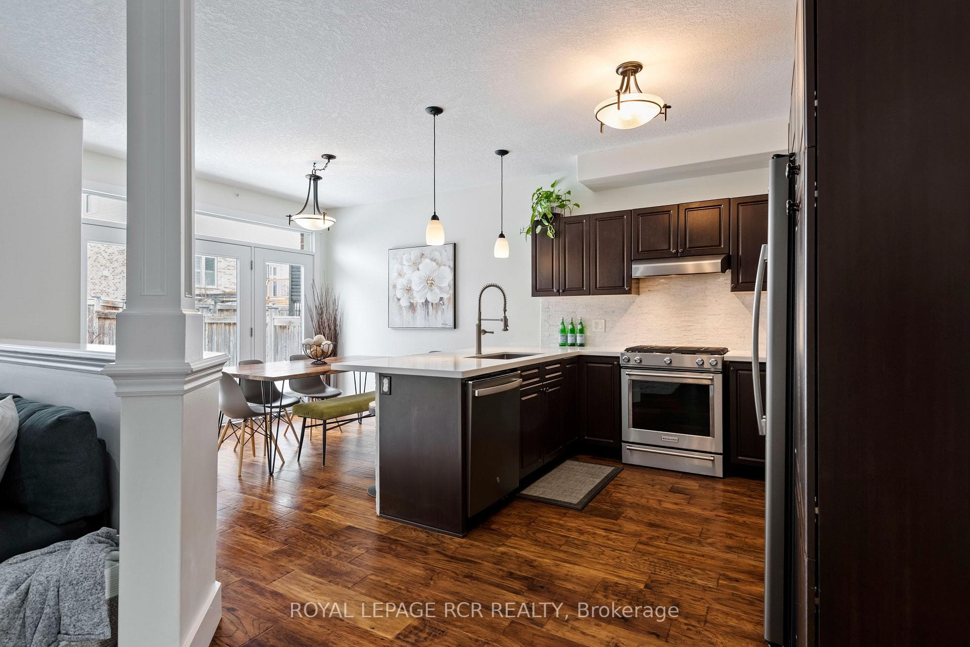 29 Preston Drive photo 4