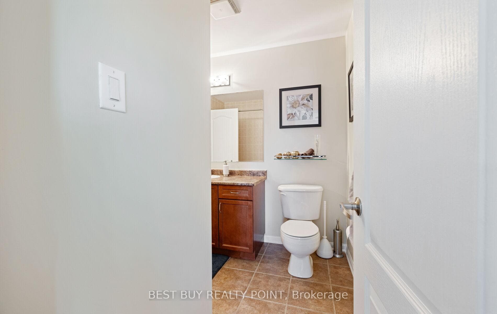 798 Shortreed Crescent photo 39