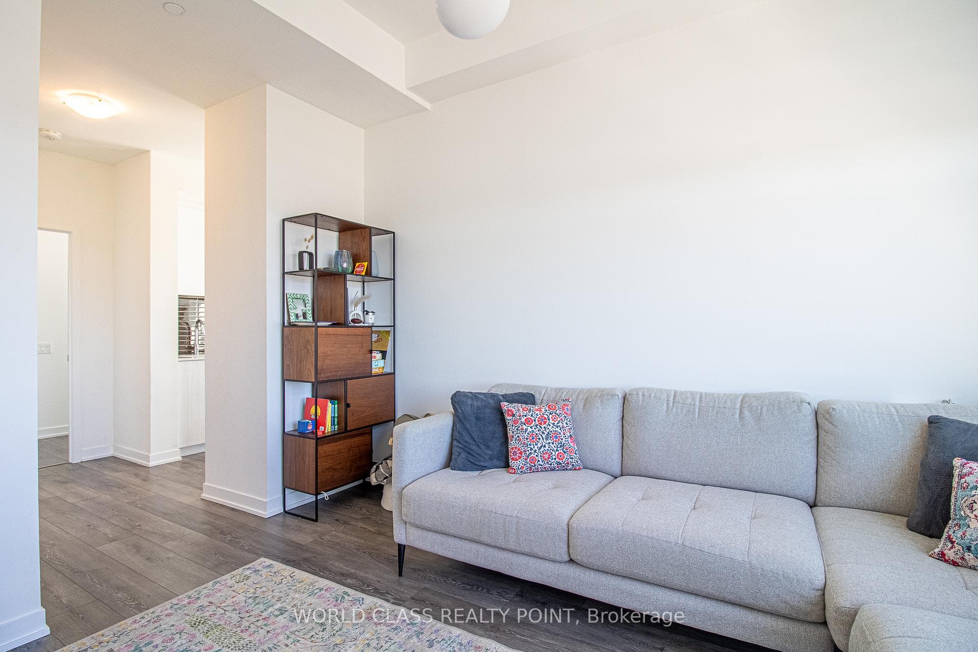1787 St. Clair Avenue Unit 906 photo 10