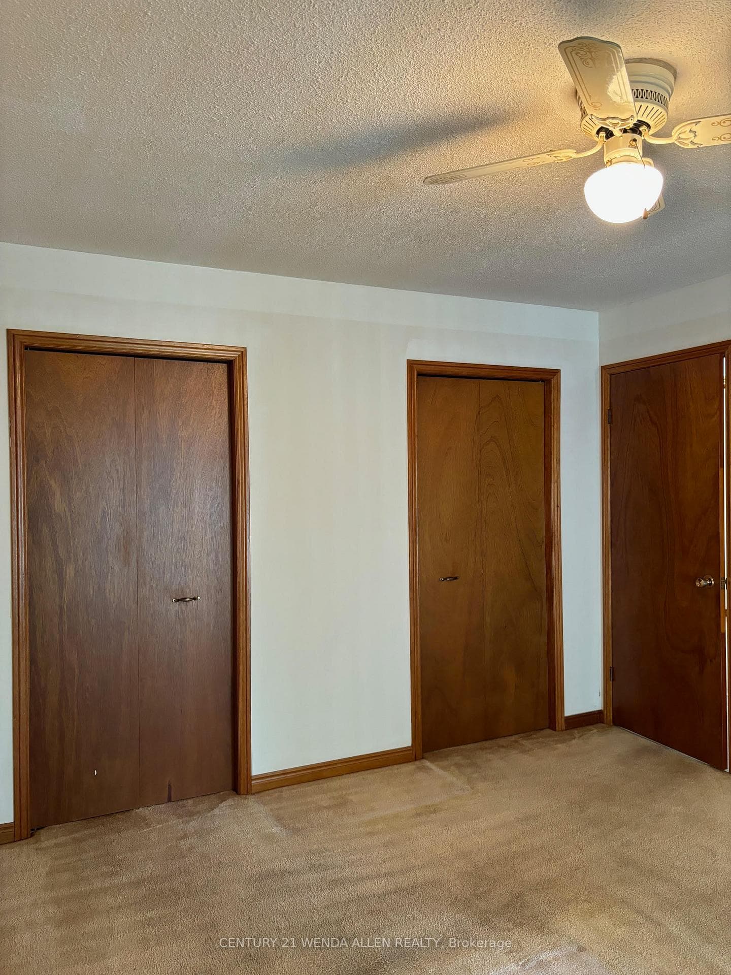 421 Oakwood Avenue photo 14