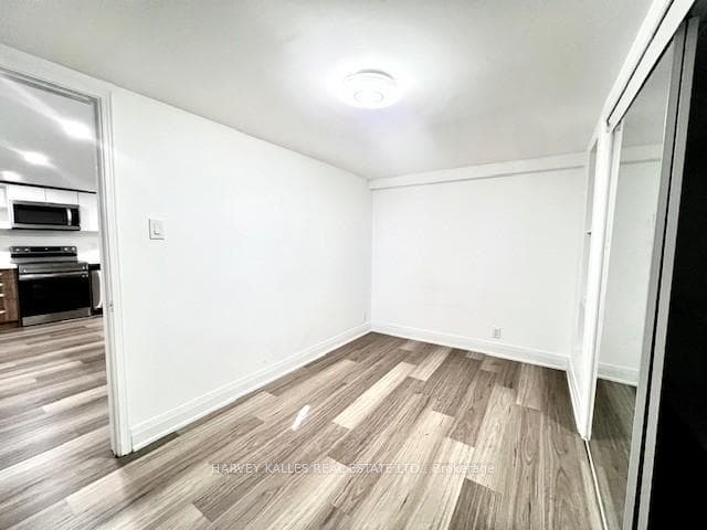 545 Palmerston Boulevard Unit Bsmt photo 8