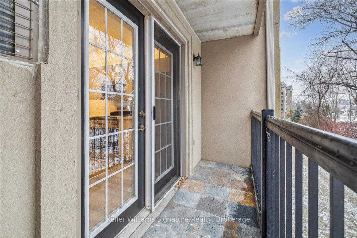 2075 Appleby Line Unit 205 photo 15
