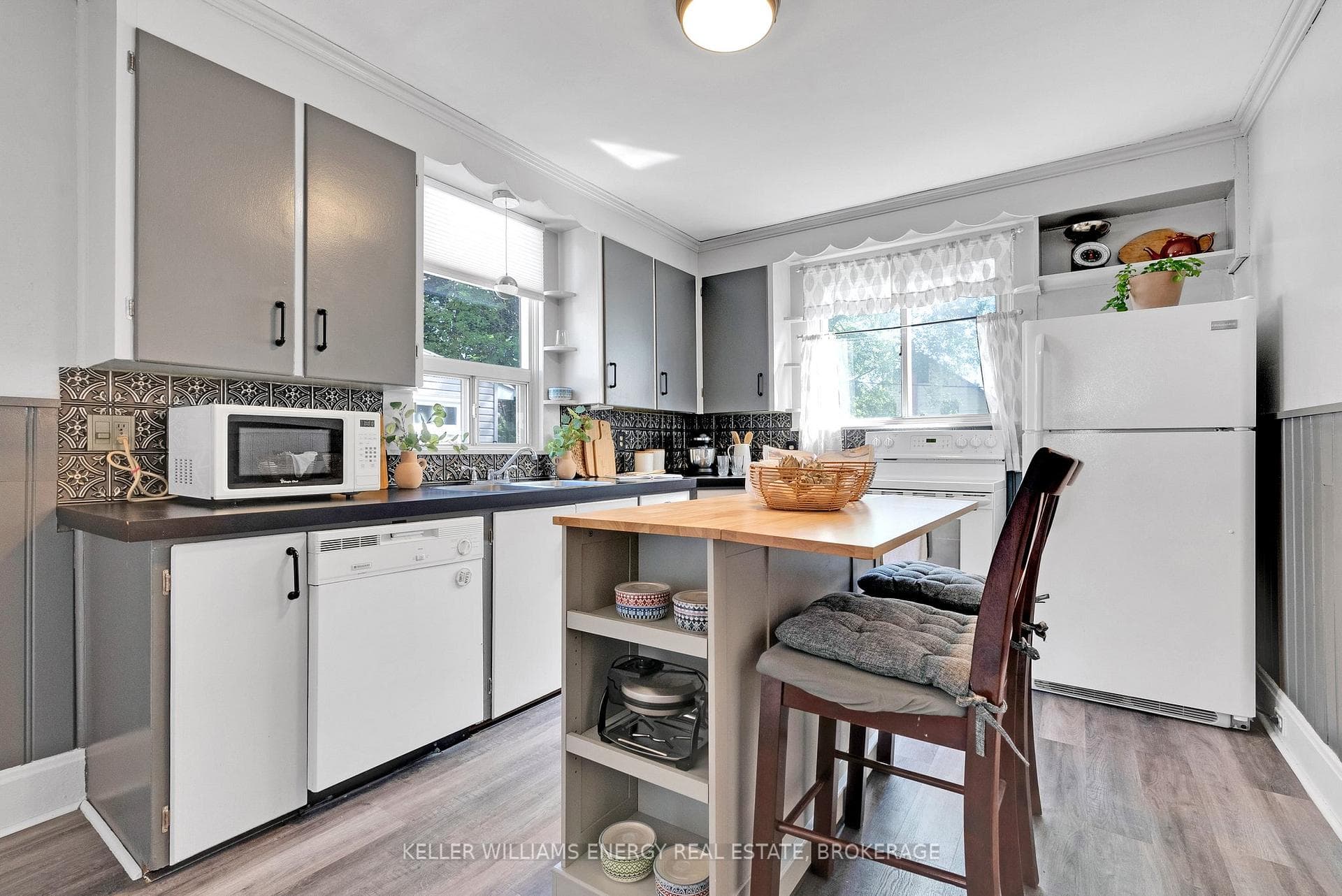 139 Clarke Street photo 7