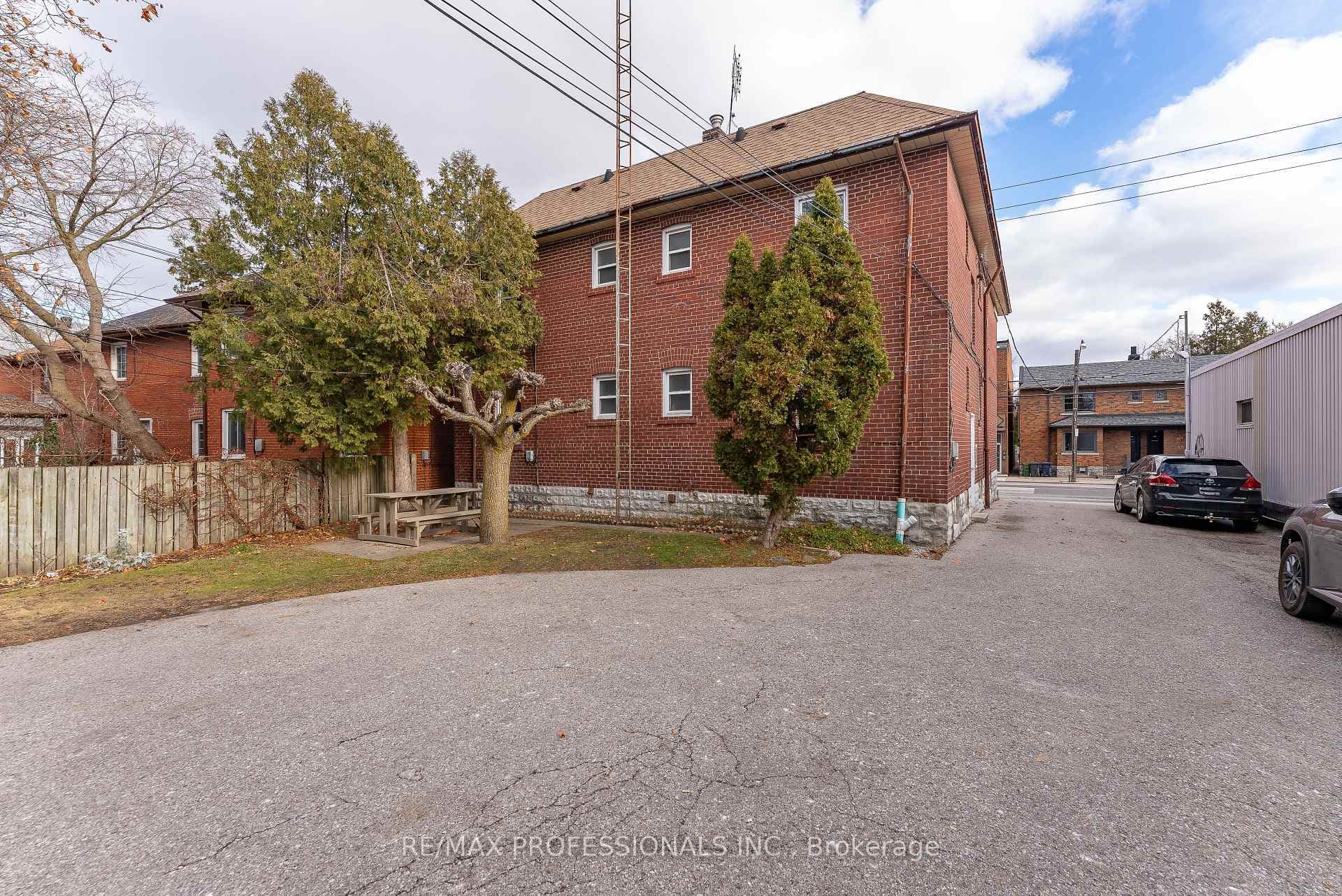 310 Jane Street Unit MAIN photo 30