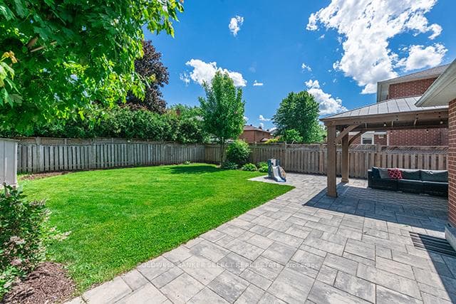 27 Guardhouse Drive photo 35