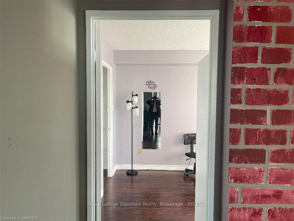 265 ENFIELD Place Unit 1709 photo 5