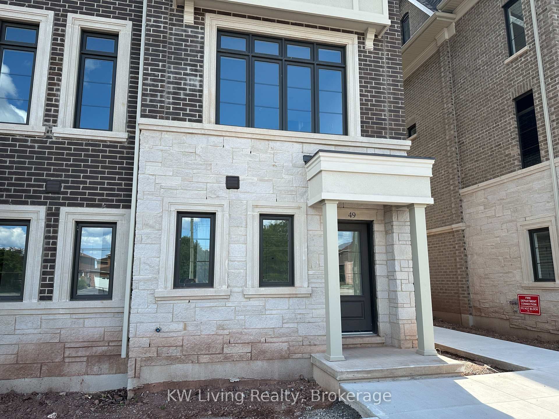2140 Trafalgar Road Unit 49 photo 22