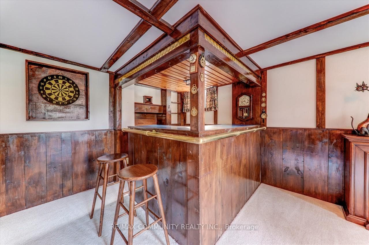 40 Aspendale Drive photo 28