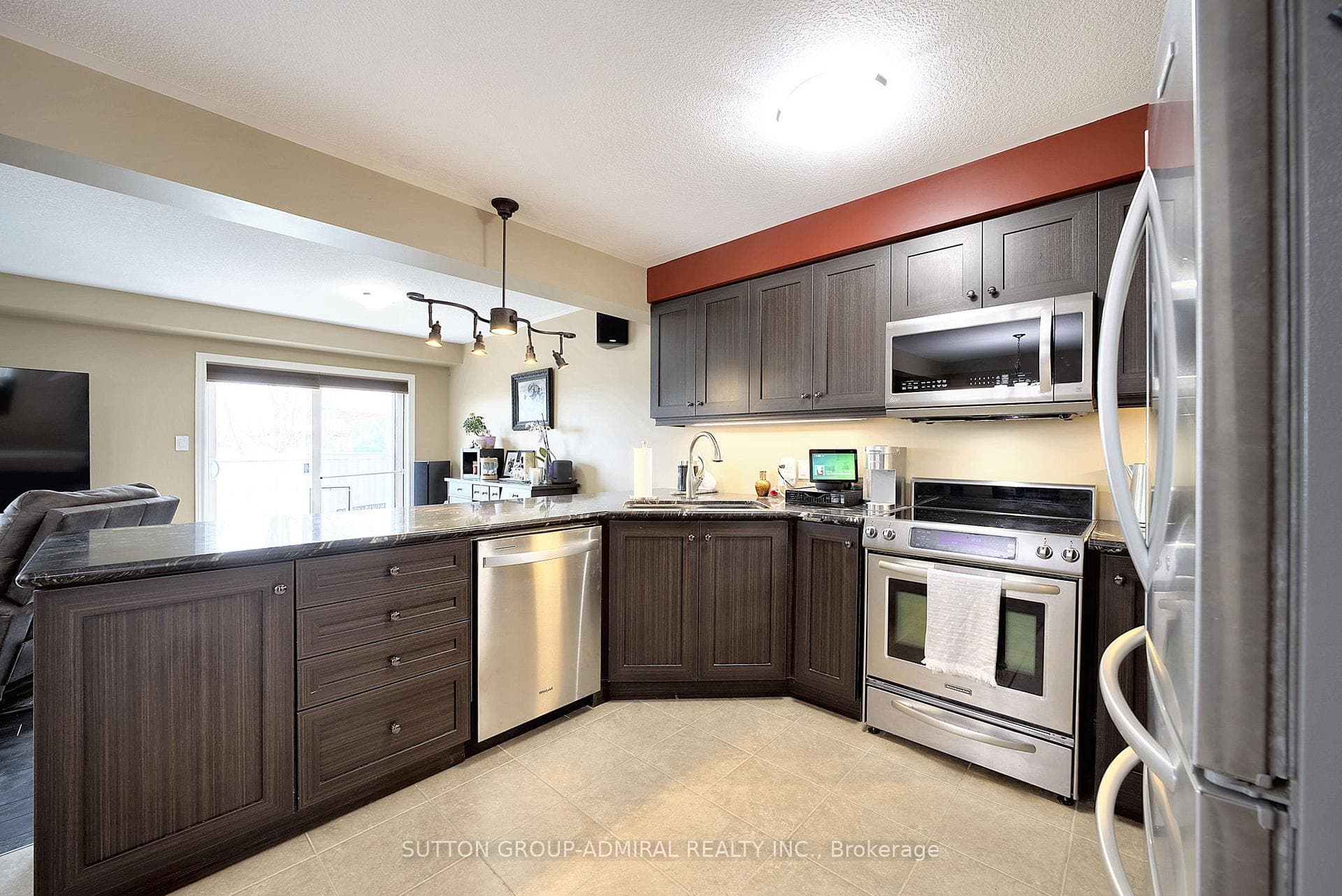 294 Pinehill Drive photo 9