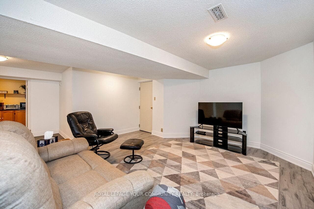 22 Milldock Drive photo 27