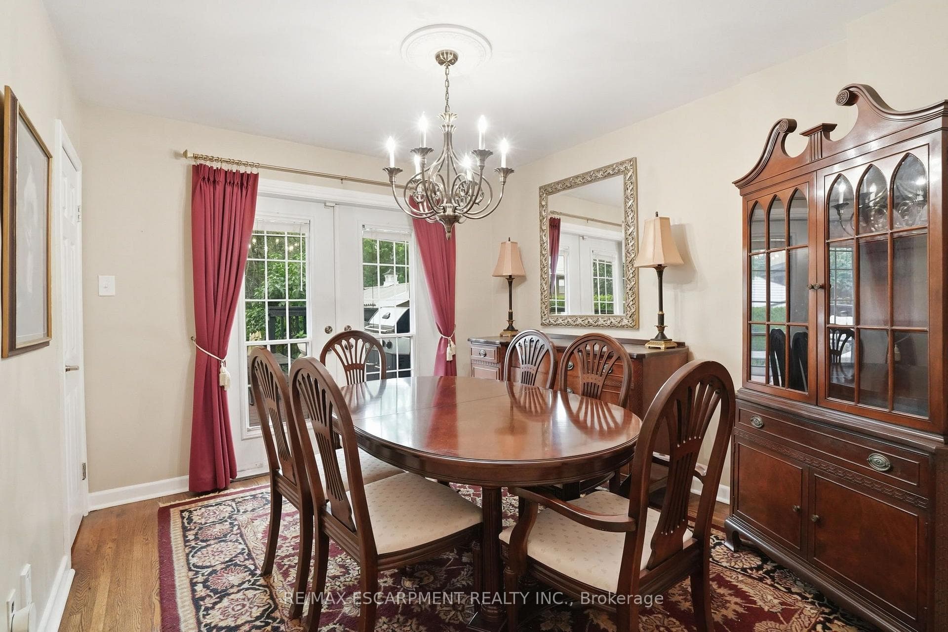 344 East 36th Street photo 16