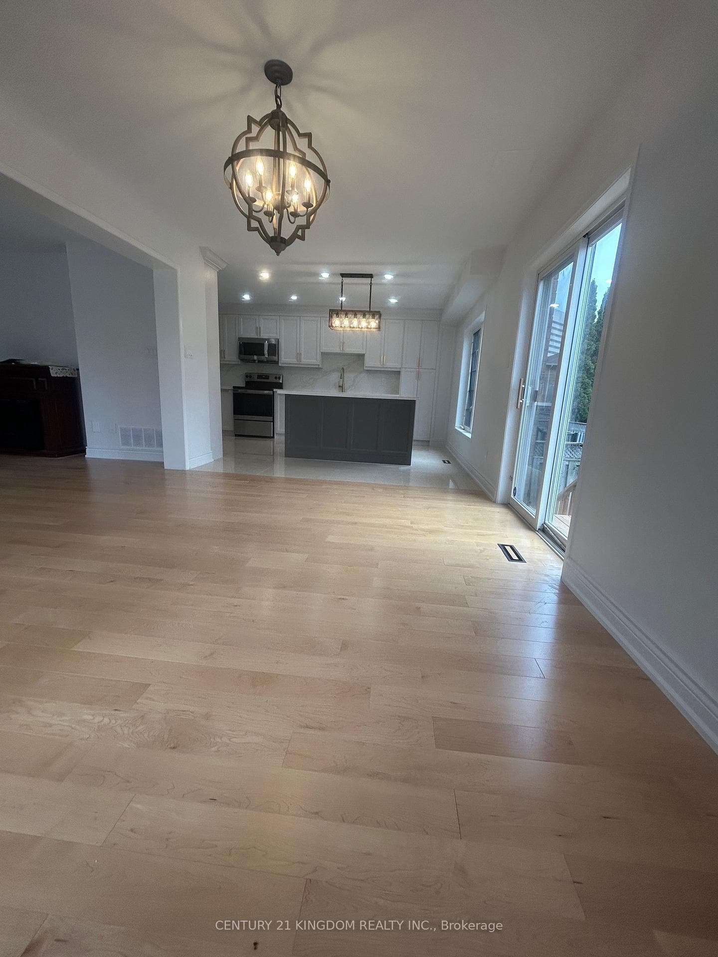 1 Seton Park Road photo 8