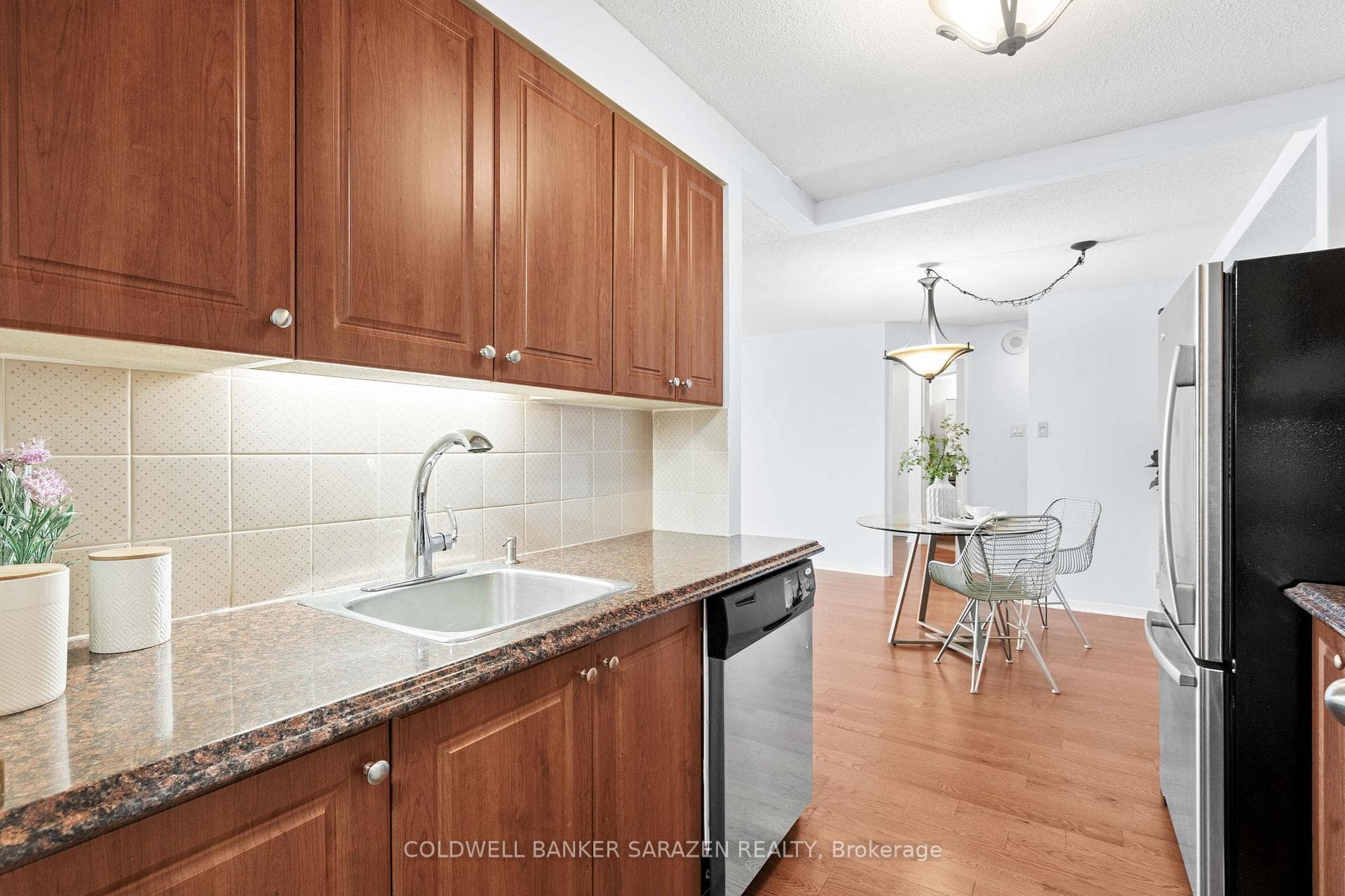 80 Sandcastle Drive Unit 209 photo 9