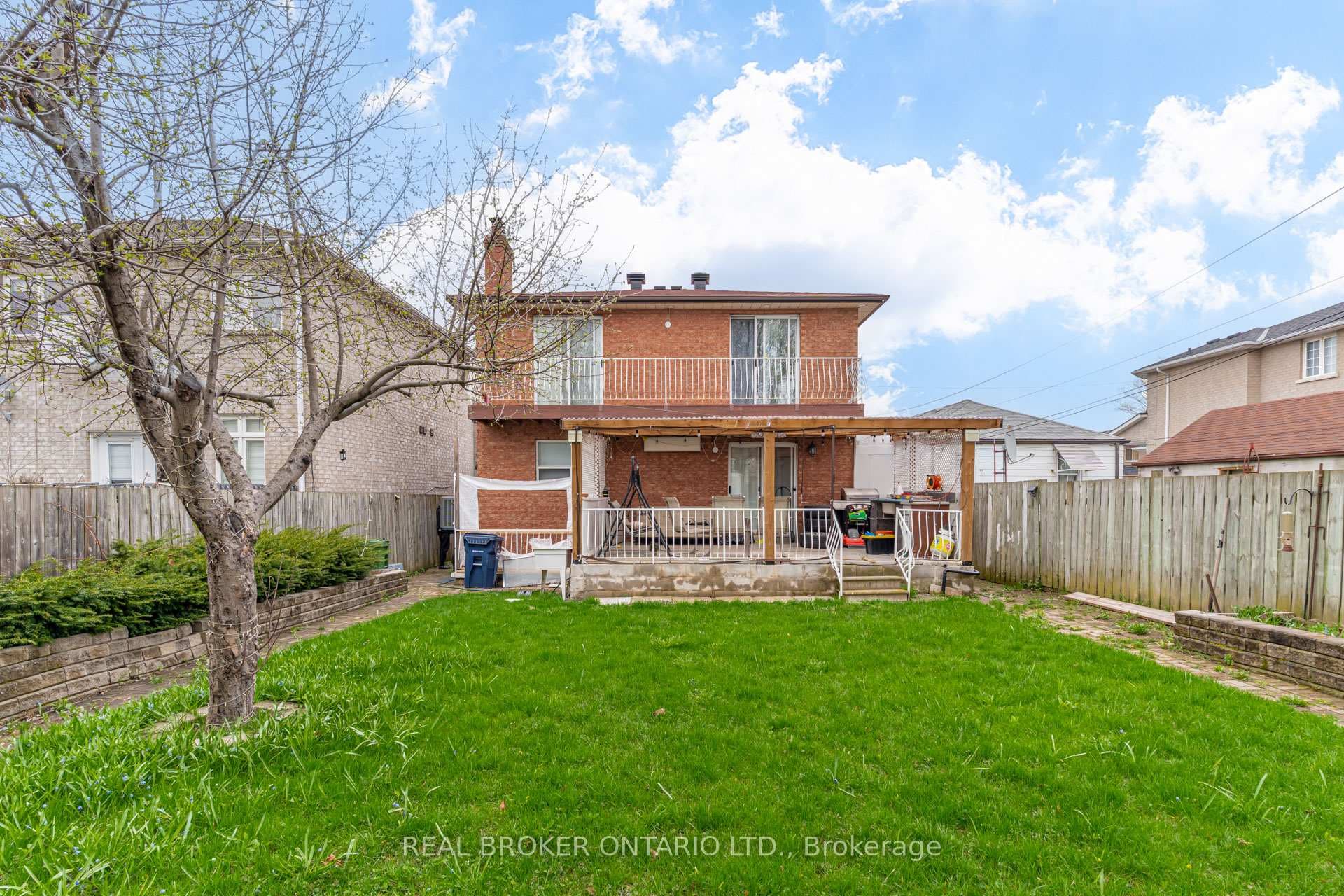 110 Commonwealth Avenue Unit UPPER photo 28