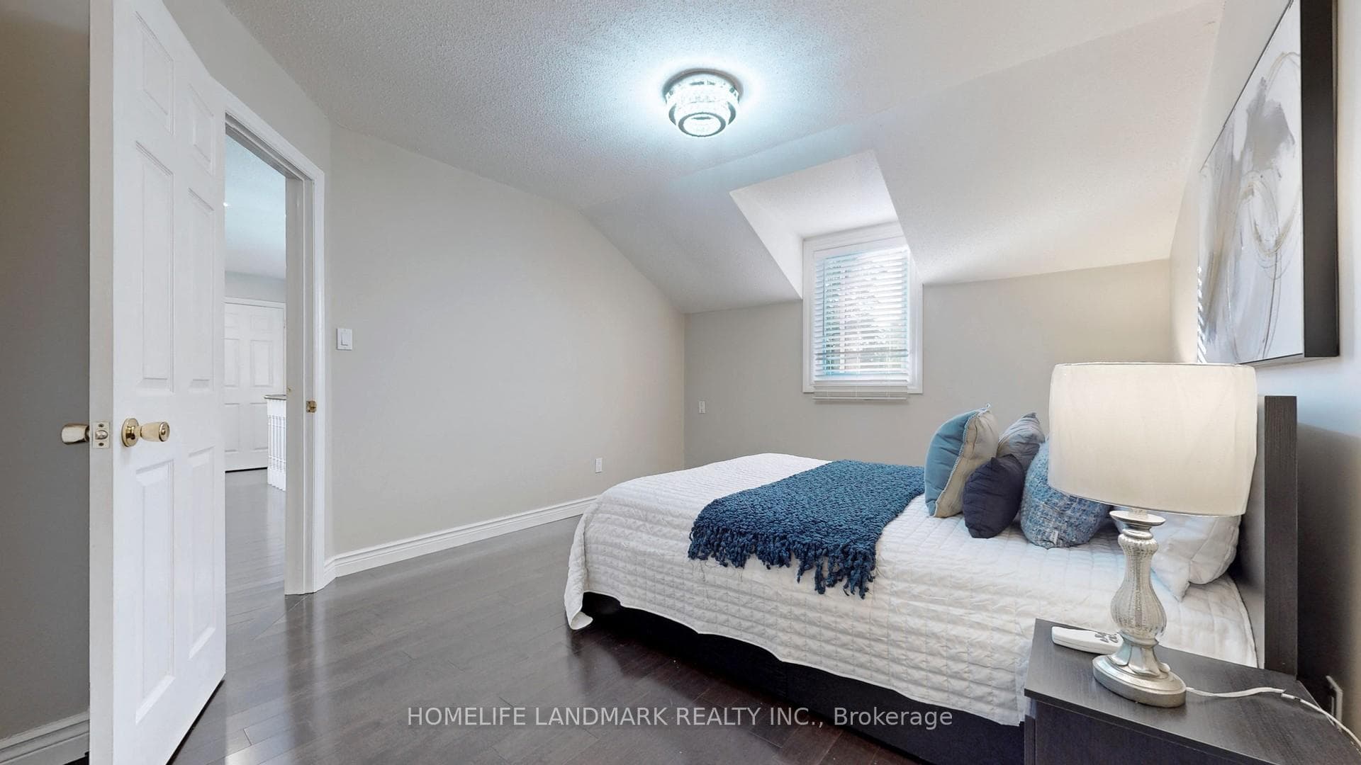 23 Leighland Drive photo 32