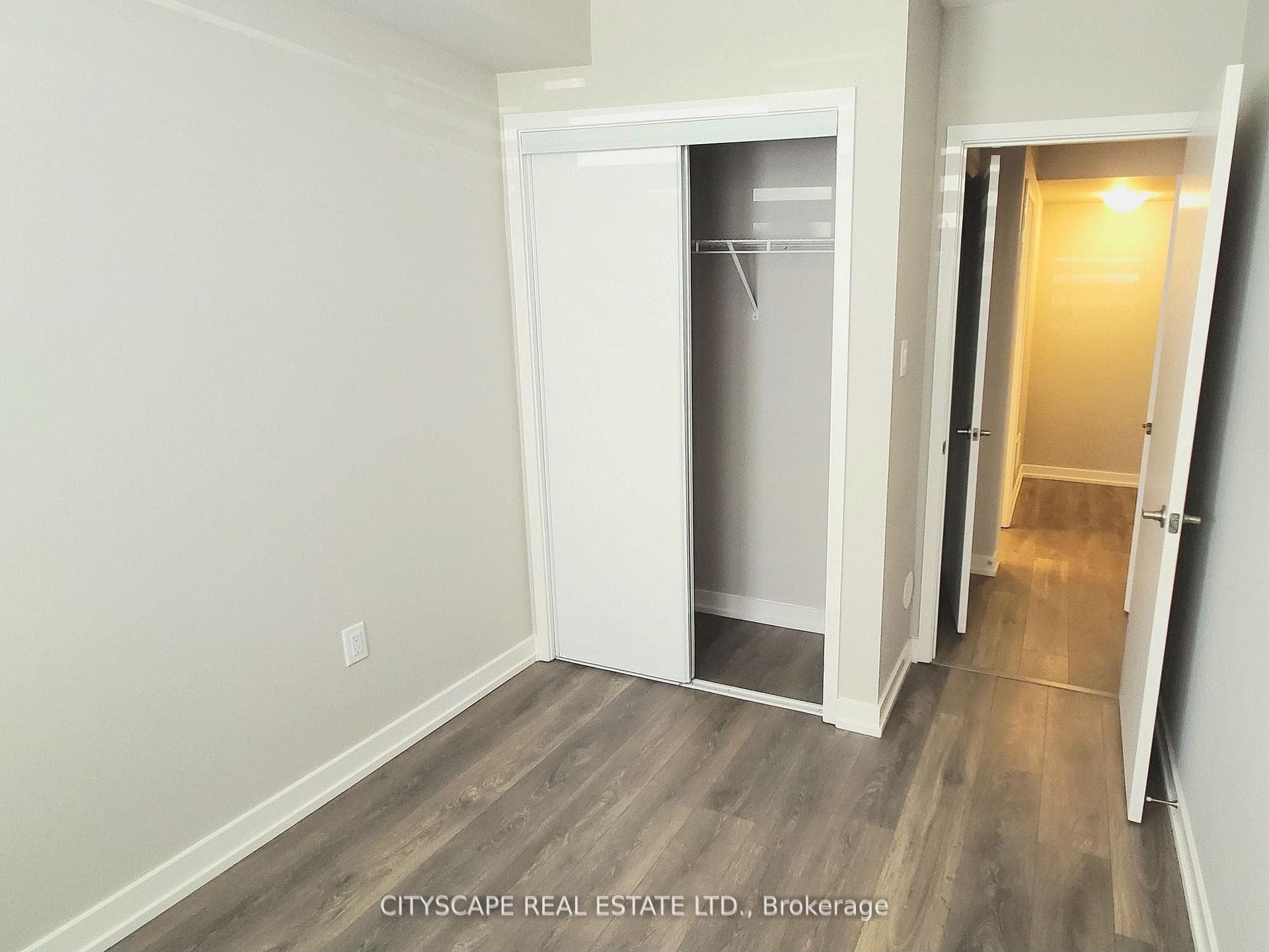 31 Florence Street Unit 9 photo 15