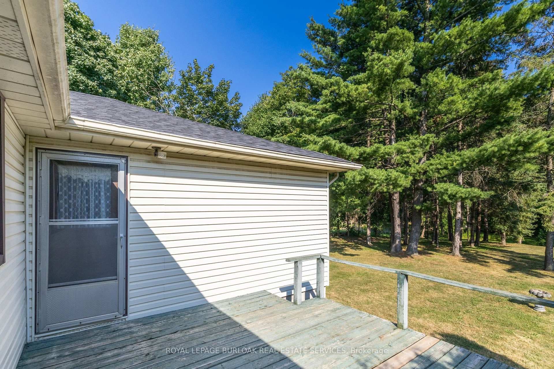 572 Parkside Drive photo 20