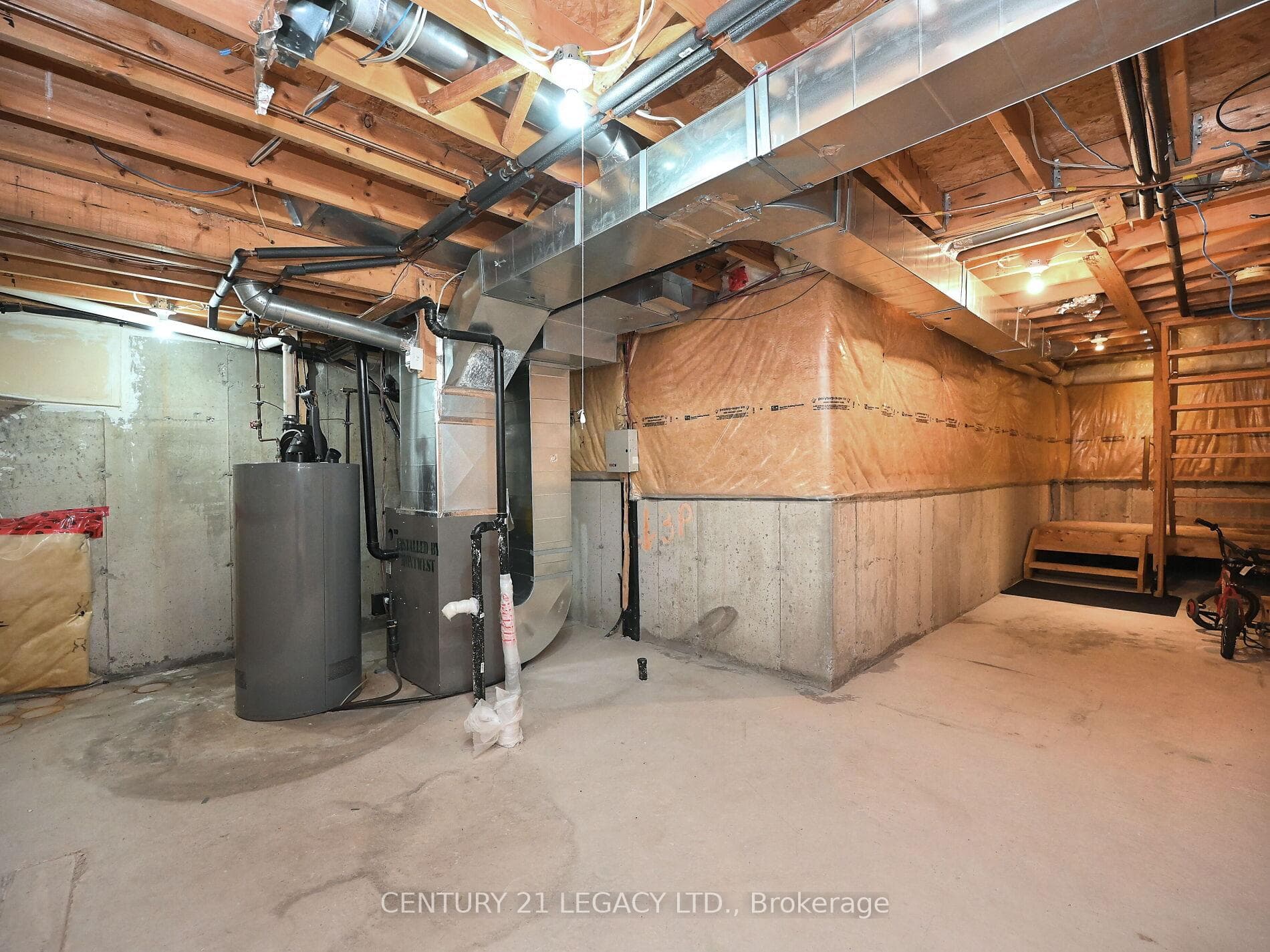 48 Bernard Avenue photo 41