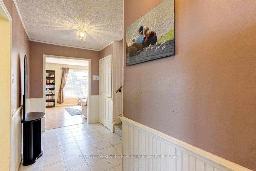 9 Beston Drive photo 4