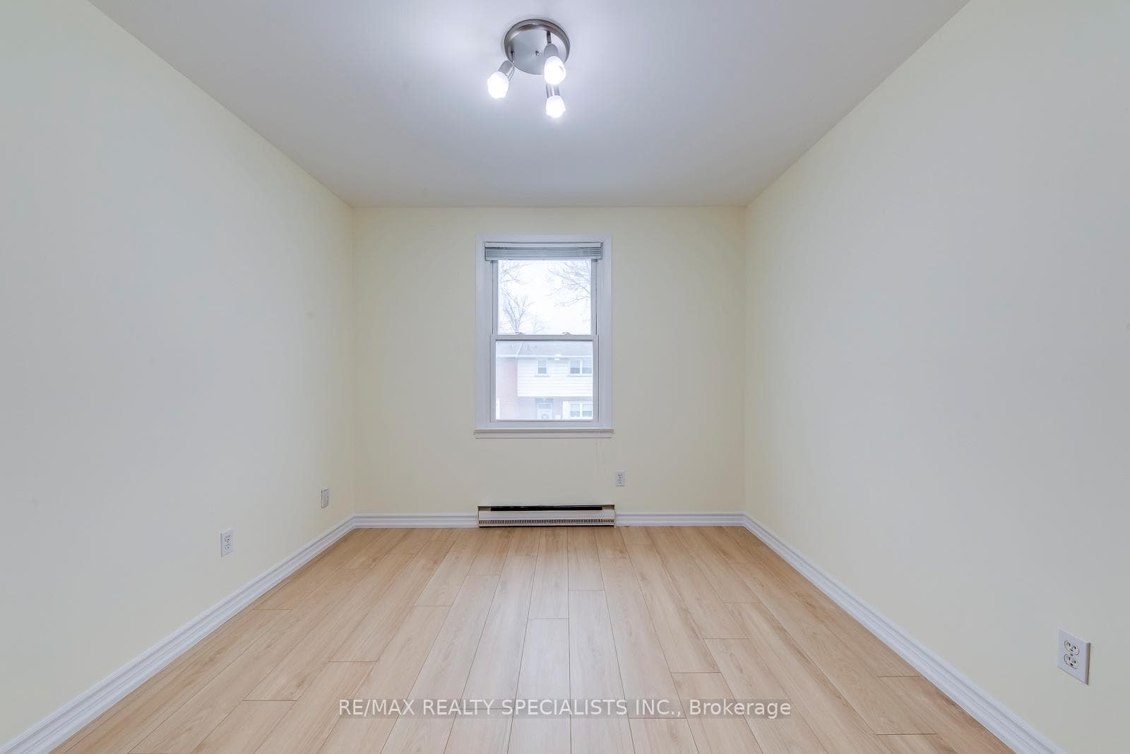 17 Centennial Park Road Unit 16 photo 35
