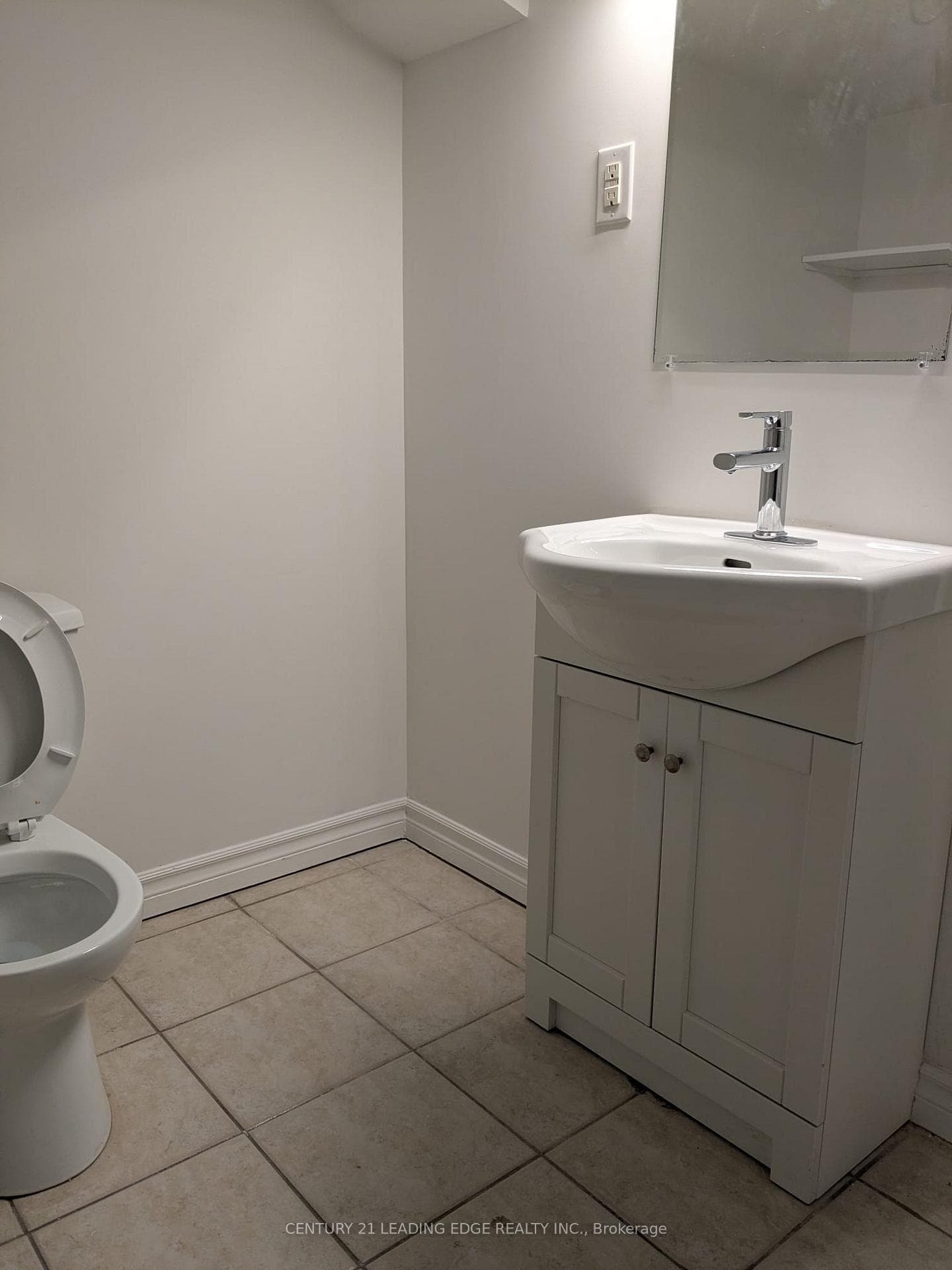 2424 Whaley Drive Unit BSMT photo 17